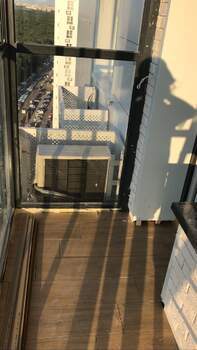 Остекление балкона панорамными окнами