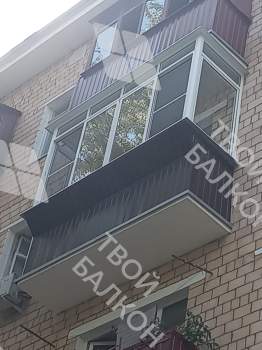 Остекление и отделка балкона