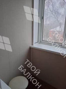 Отделка балкона с холодным остеклением Provedal и выносом остекления