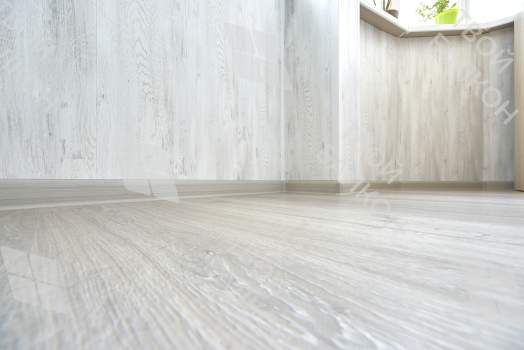 Отделка балкона ПВХ с утеплением