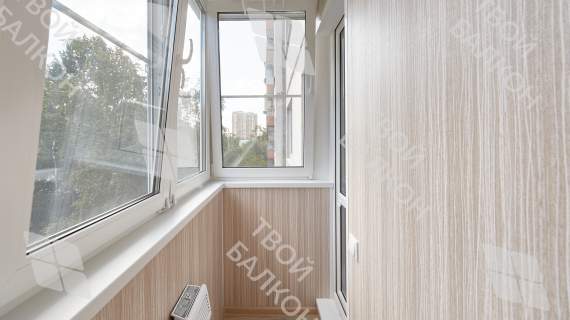 Отделка балкона МДФ с утеплением и остеклением