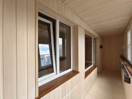 Отделка лоджии вагонкой с покраской