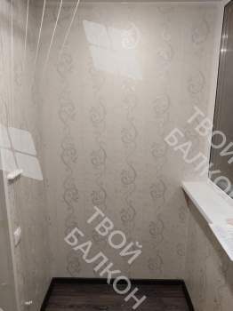 Остекление и отделка балкона под ключ панелями ПВХ и ламинатом