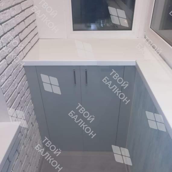 Отделка с утеплением балкона в панельном доме